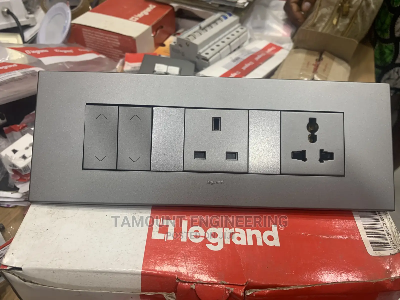 2gang Socket and 2gang Switch