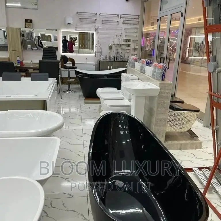 Matte Black Freestanding Bathtub