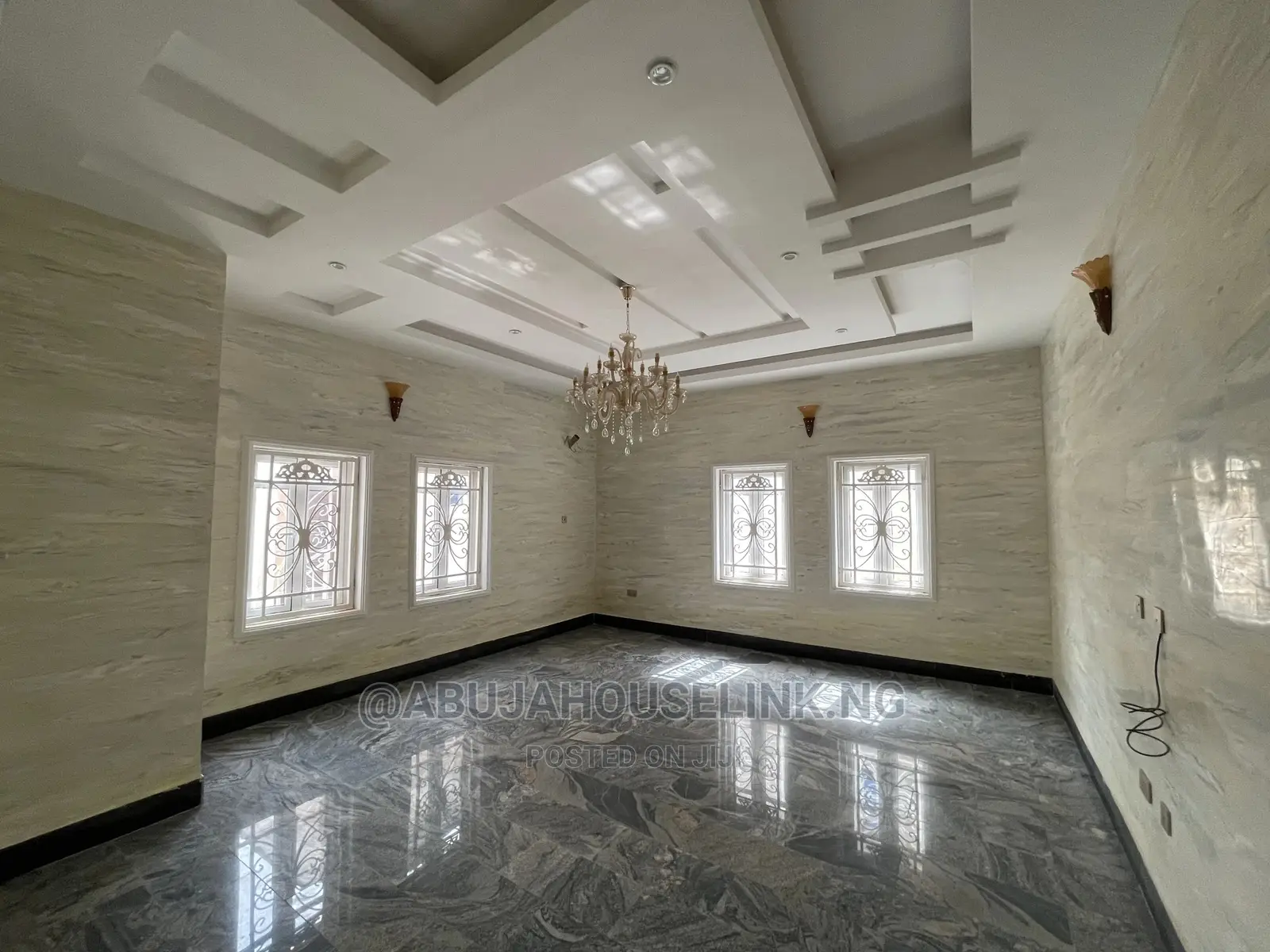 5bdrm Duplex in Efab Metropolis, Gwarinpa for sale