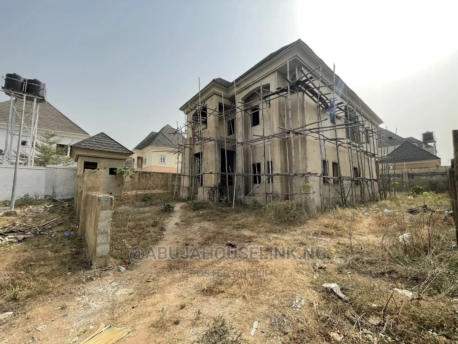 5bdrm Duplex in Efab Metropolis, Gwarinpa for sale
