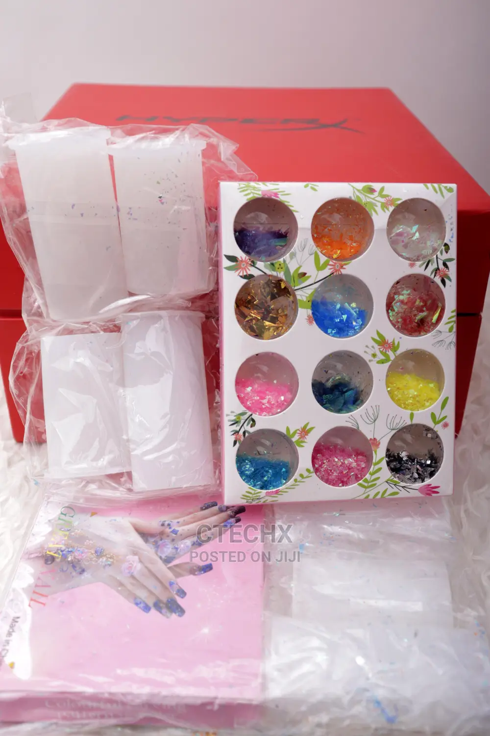 Glitter Epoxy Nail Polishes for Perfect Sparky Nails