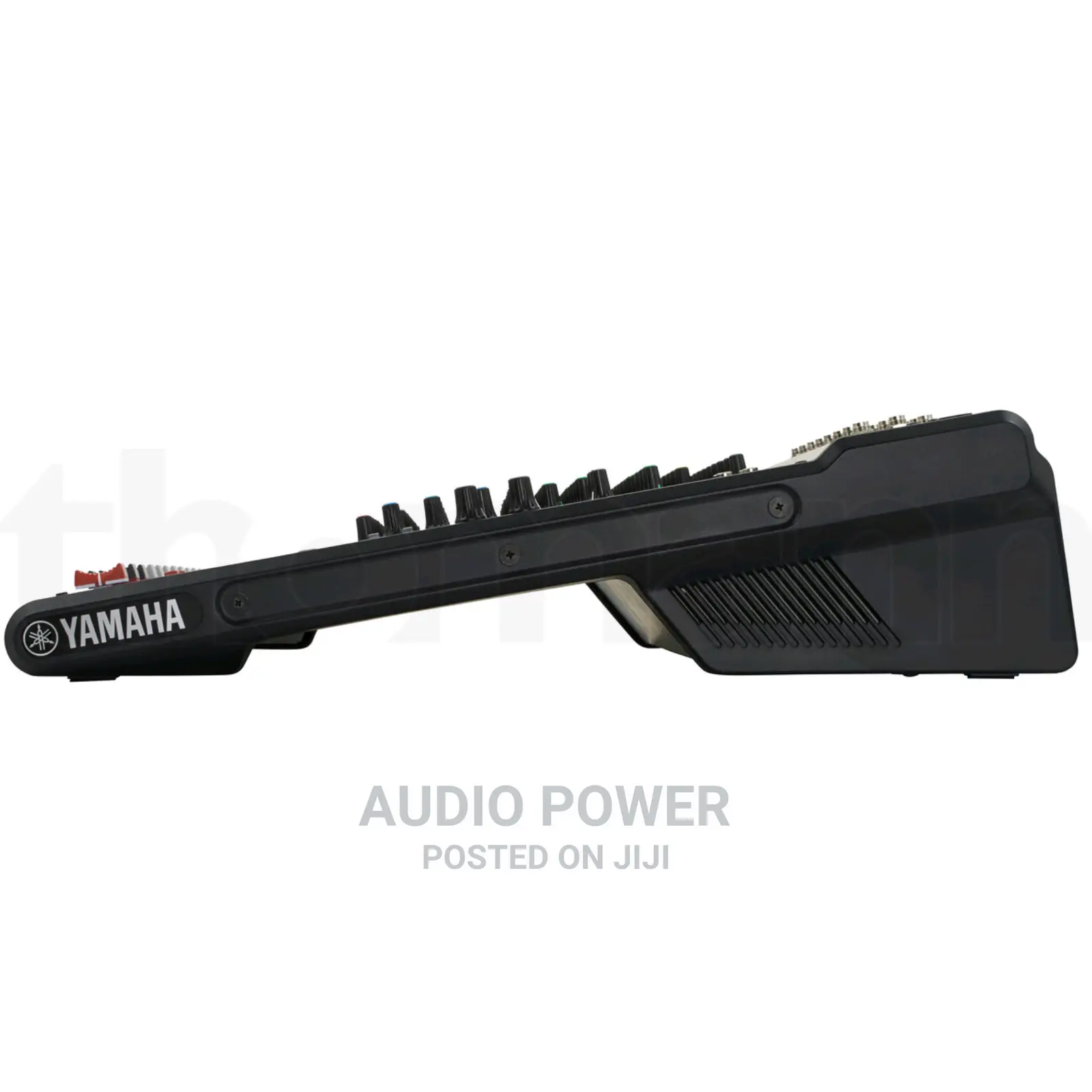 Yamaha Portable Mixer Mg16xu