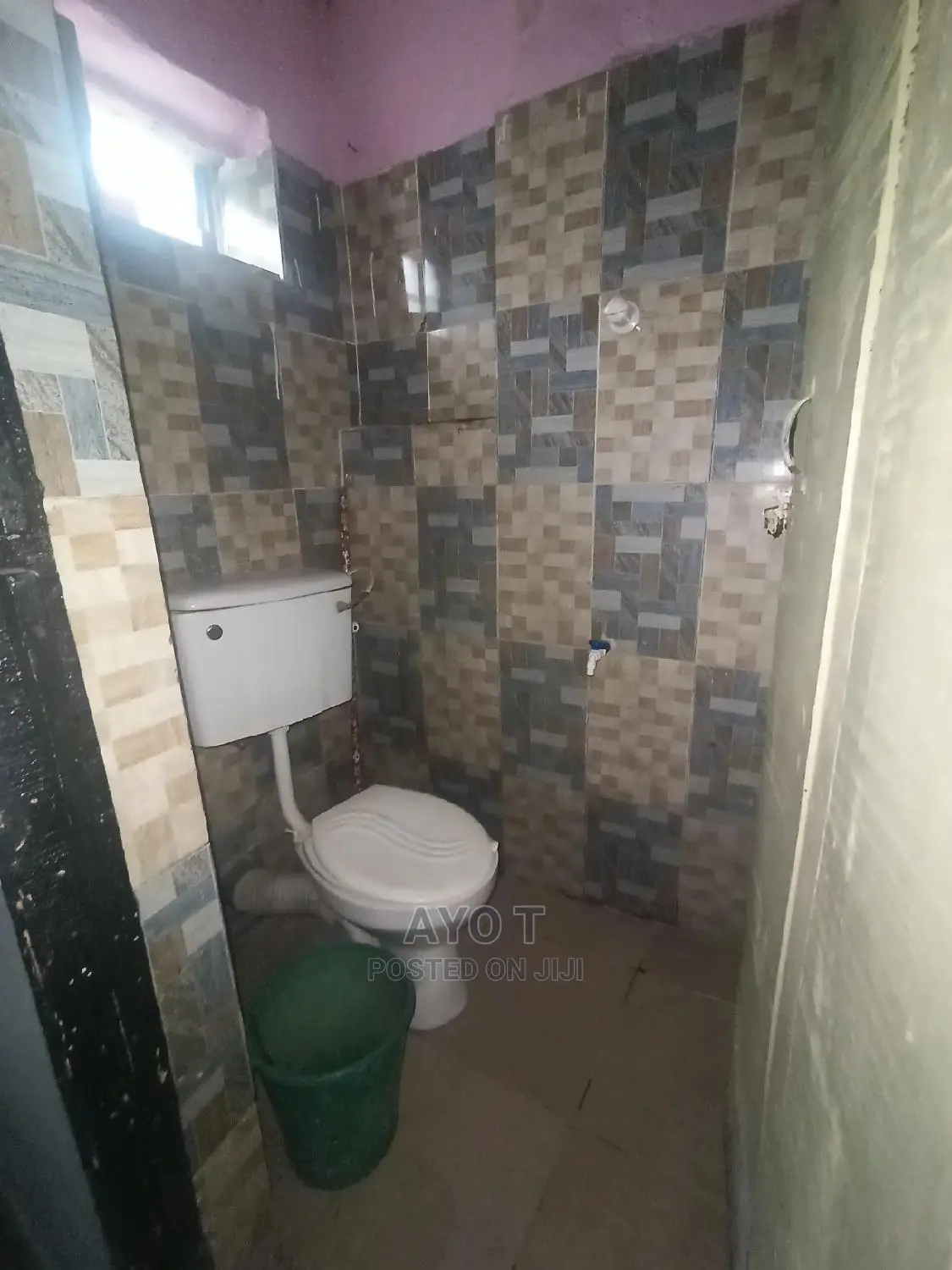 Studio Apartment in Bariga for rent