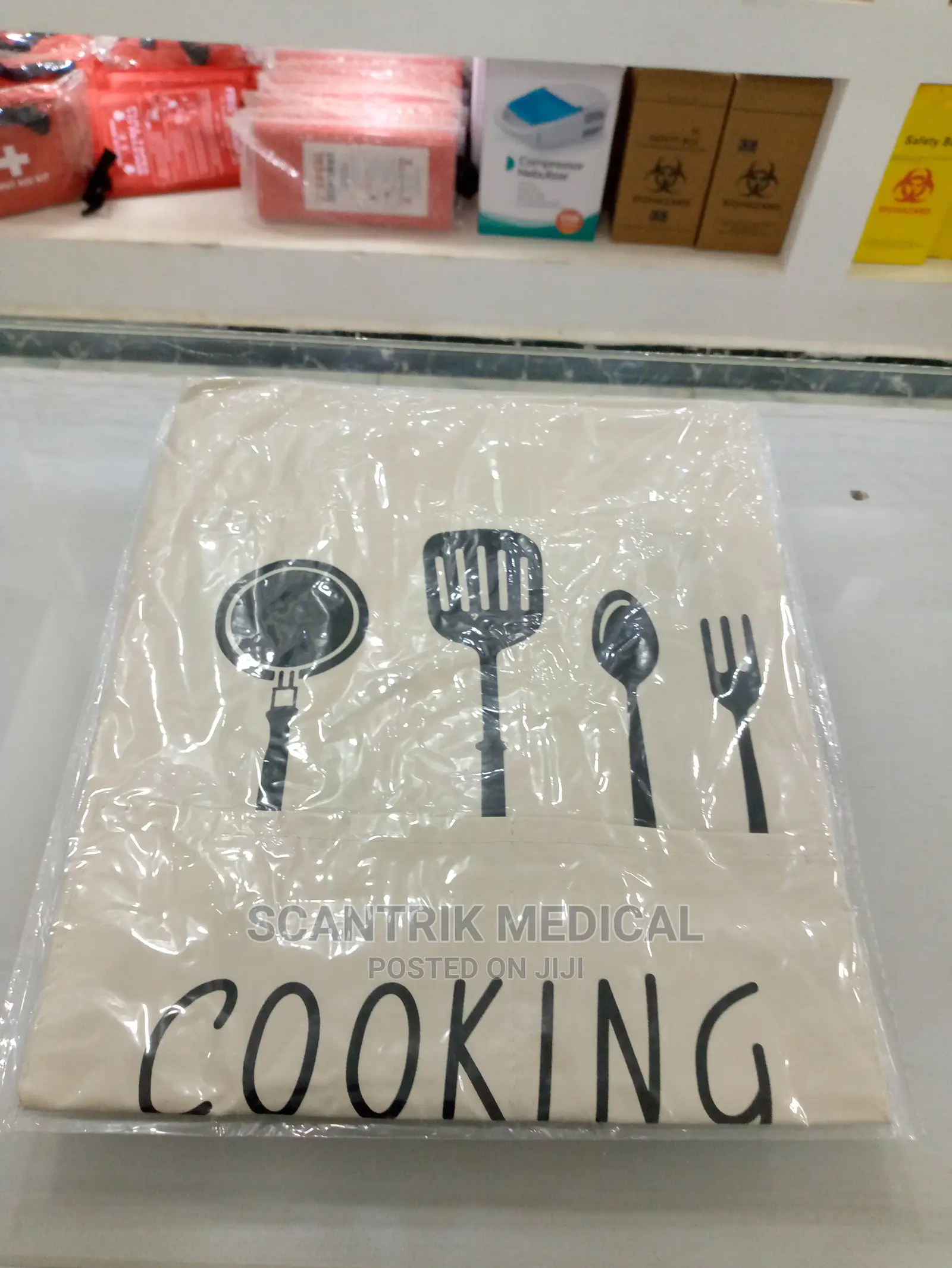 High Quality Water Proof Kitchen Apron