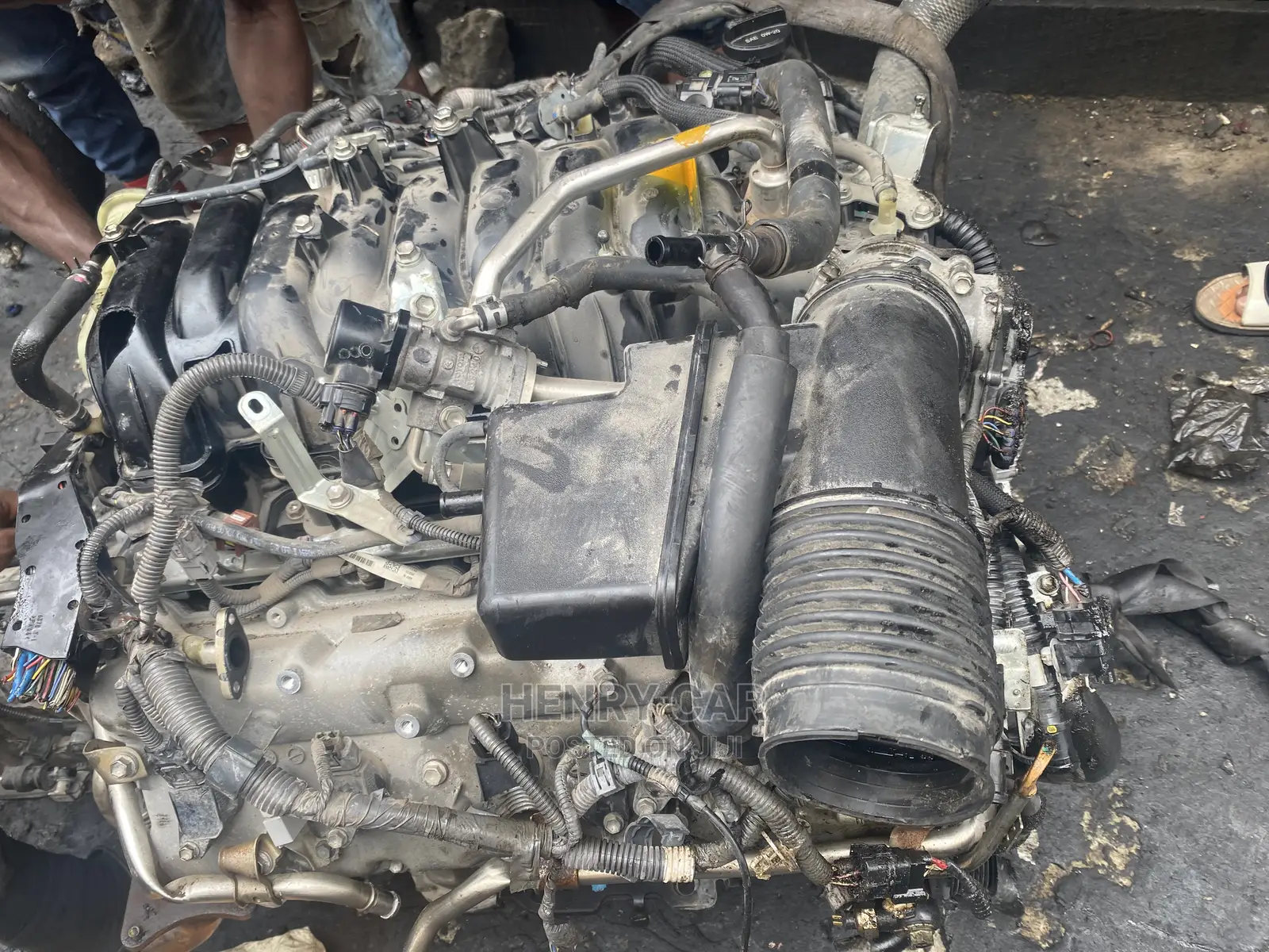 Toyota Complete Engine 1UR ( GX460
