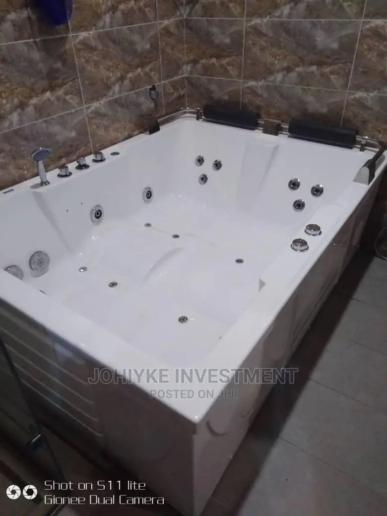 High Quality Executive Mini Swimming Pool Italian Jacuzzi