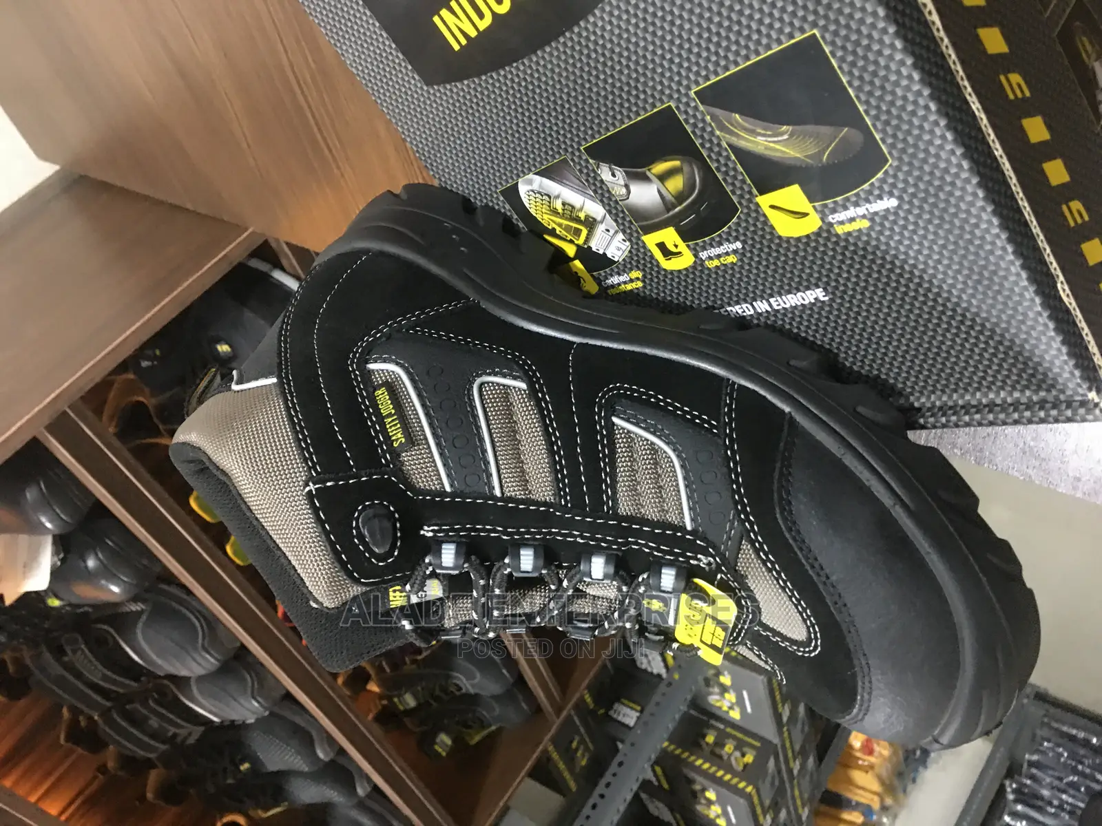 Safety Jogger Work Boot