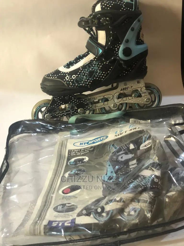 Skating Shoe