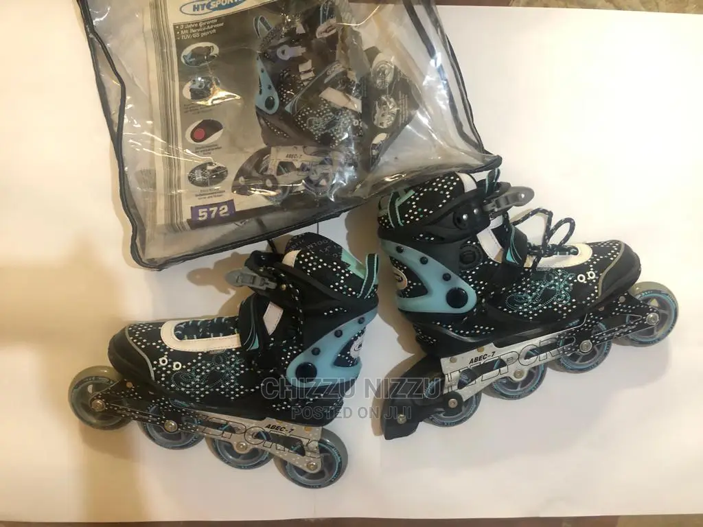 Skating Shoe