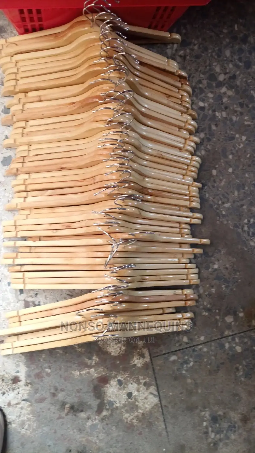 New Imported Clean Wooden Clothes Hangers