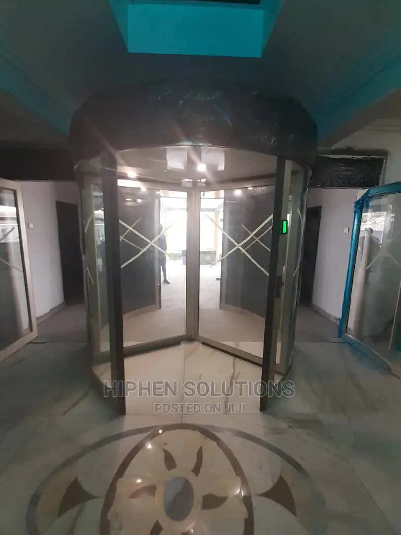 Luxury Hotel Security 3-Wing Revolving Door