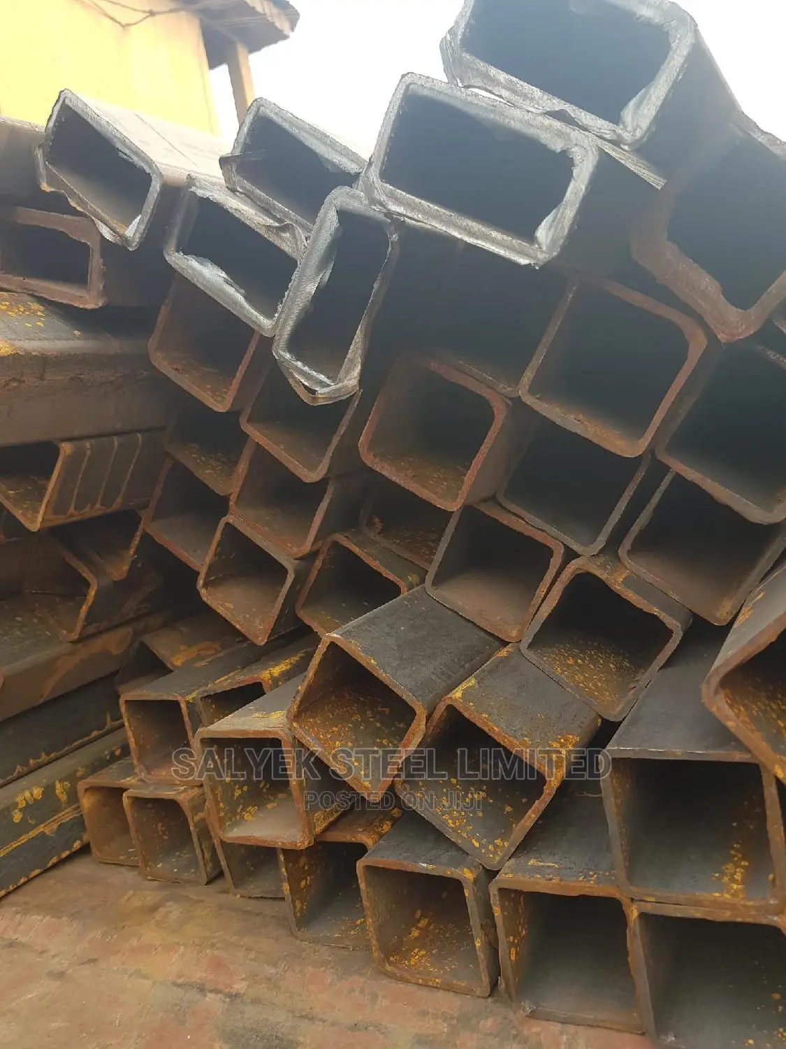 Base Plates and Foundation Bolts