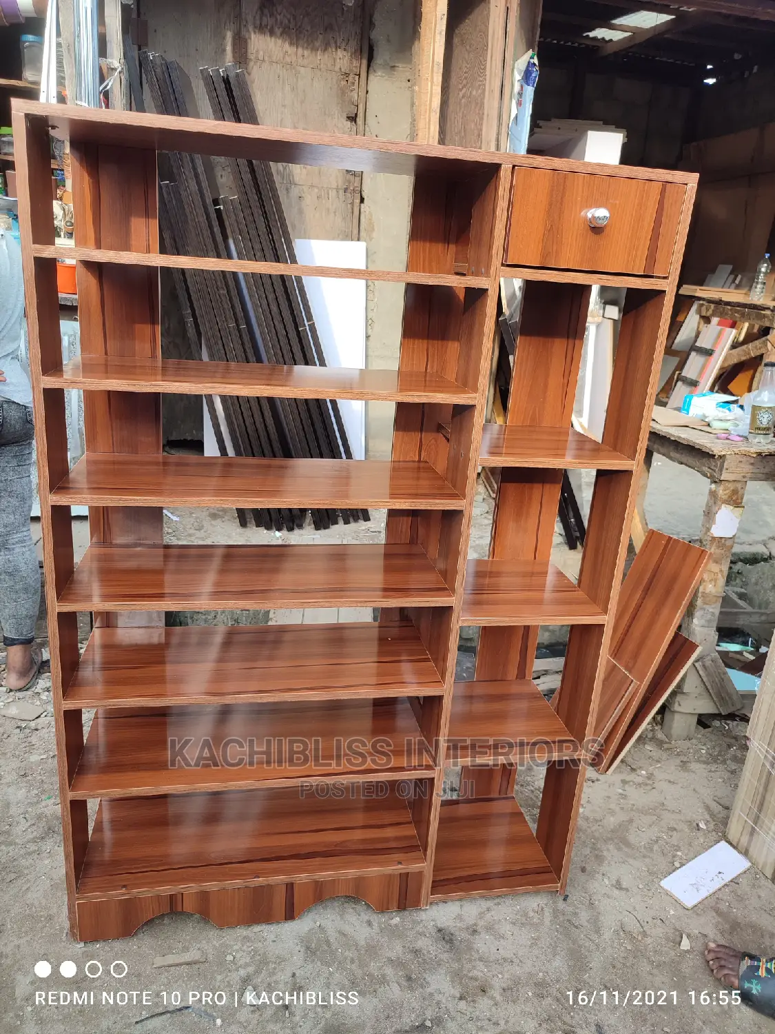 Dresser Shoe/Bag Rack
