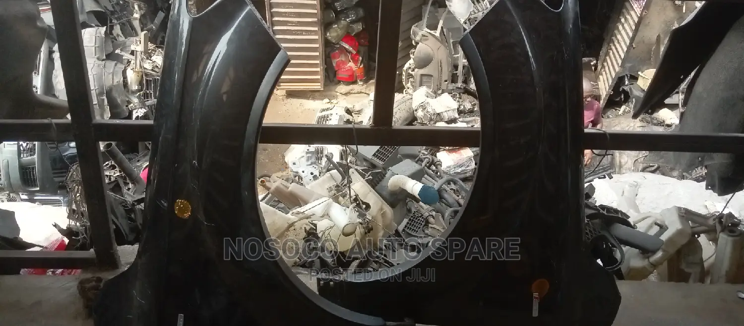 Set of Fender Audi Q7 2013
