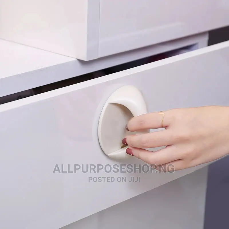 Cabinet Handle
