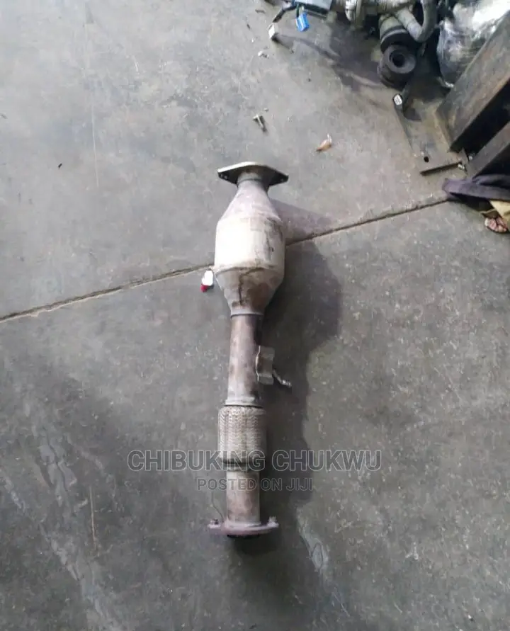 2017-2018 RX350 Toyota Highlander Center Catalytic Pot