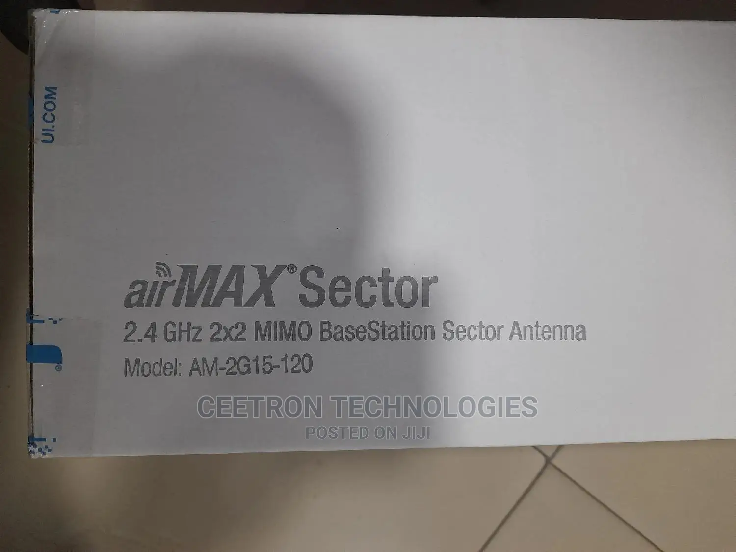 UBIQUITI:AM-2G15-120 2.3-2. 7ghz Airmax Base Station Antenna