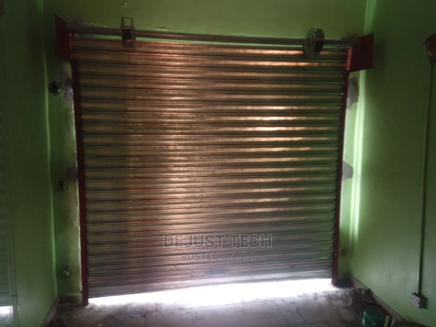 Standard Galvanized Roller Shutter Door
