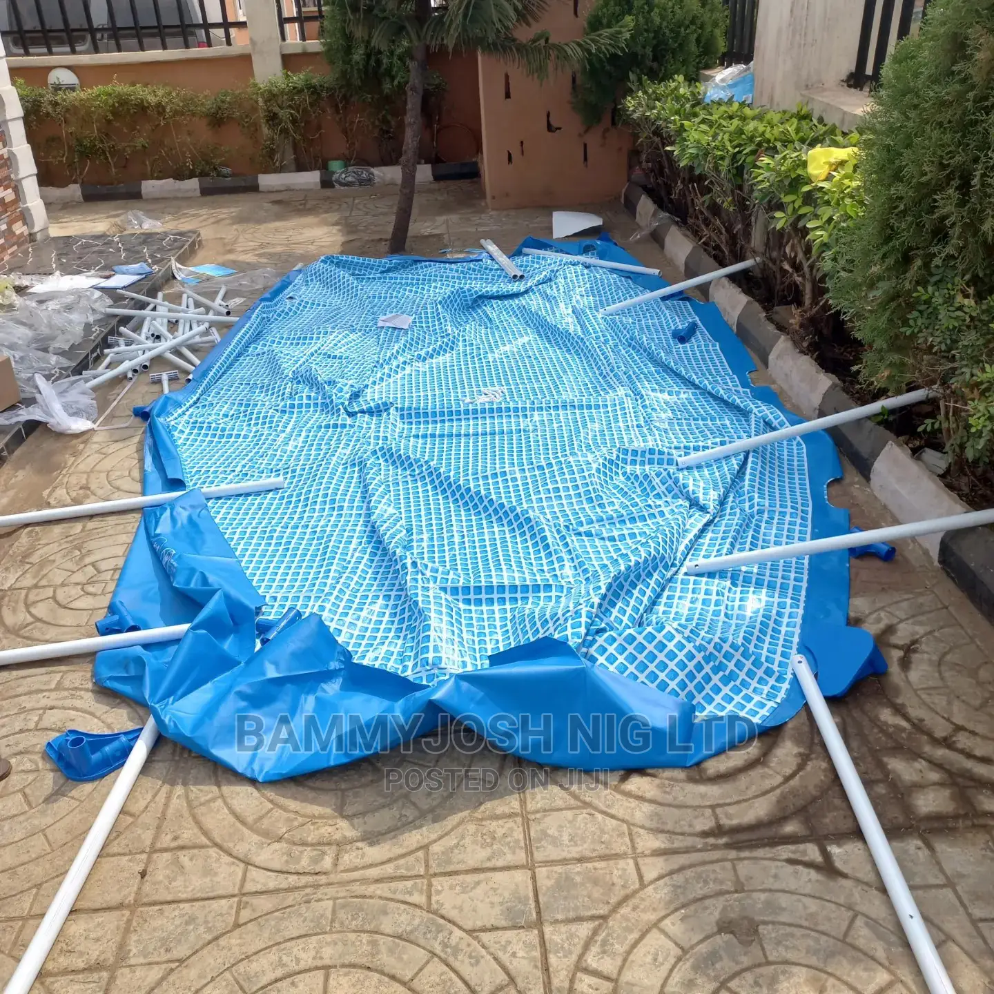 Intex Rectangular Swimming Pool
