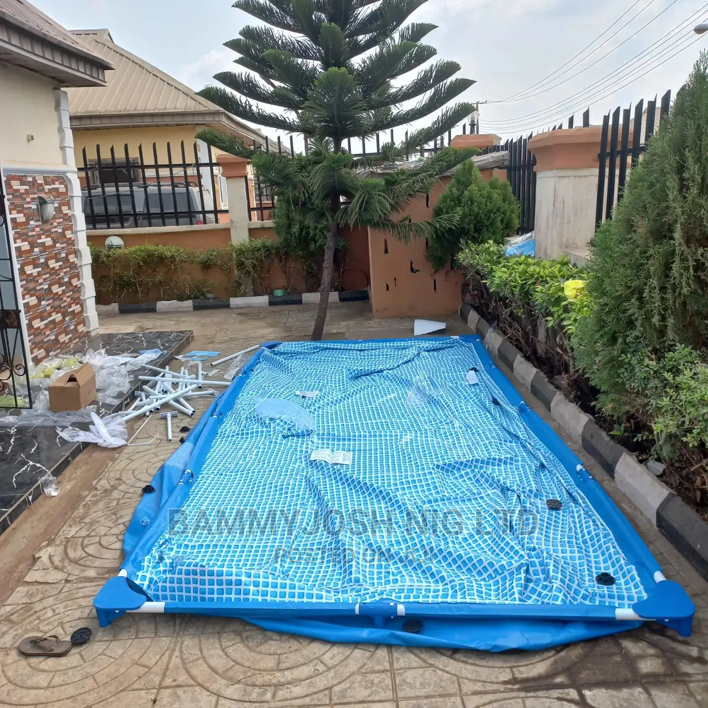 Intex Rectangular Swimming Pool