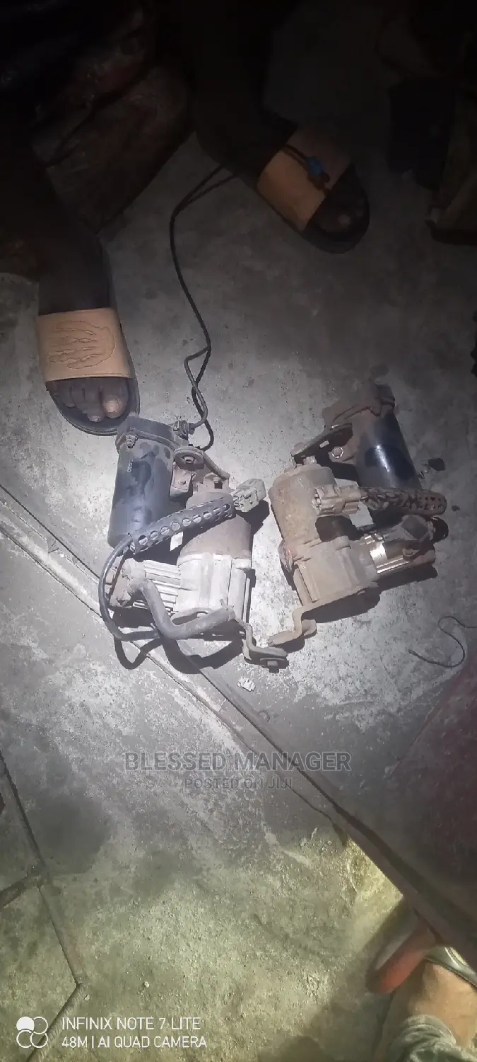 Tokunbo Lifting Pump for Gx470 Gx460