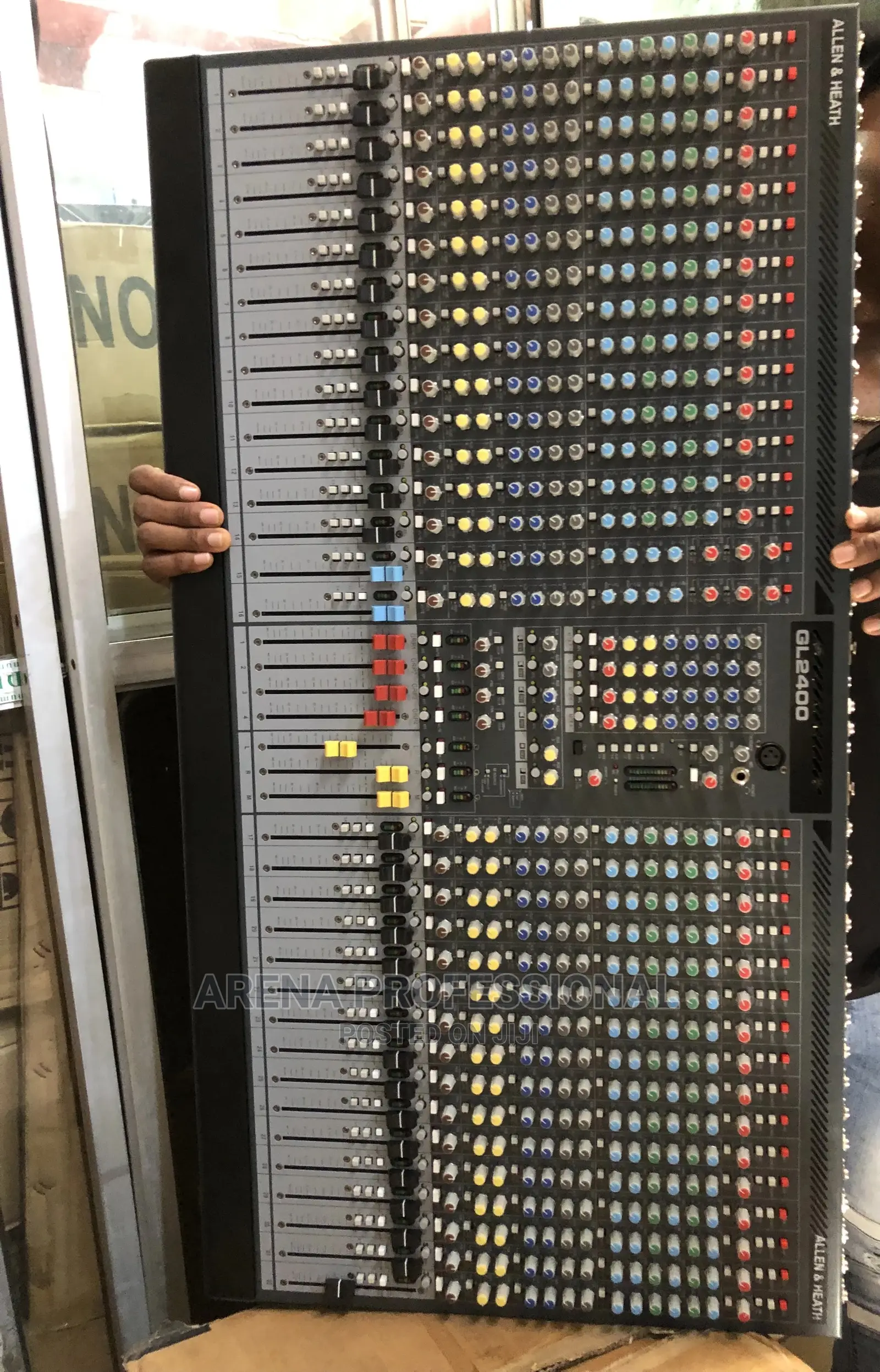 Allen Hearth GL2400 32channel Mixer
