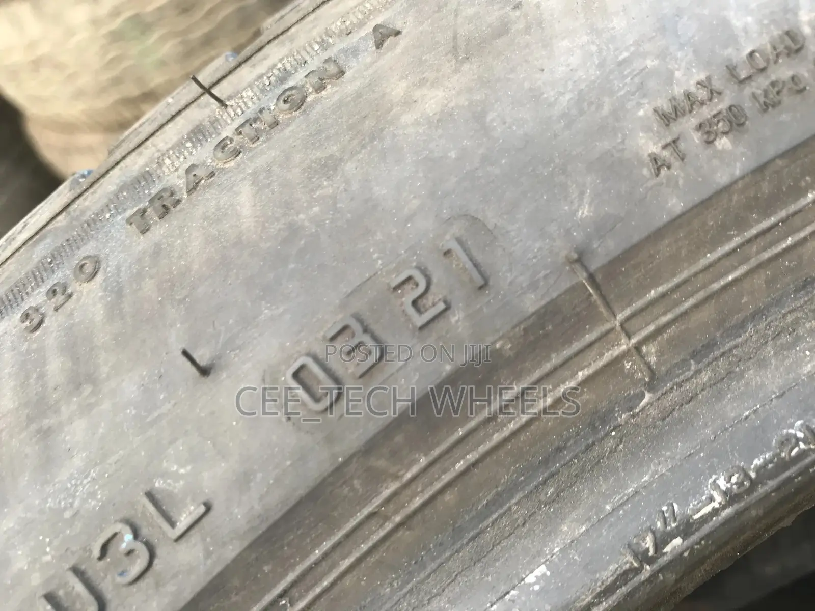 Off-Road Tyres for Tundra,Tacoma,Wrangler FJ Cruiser Etc