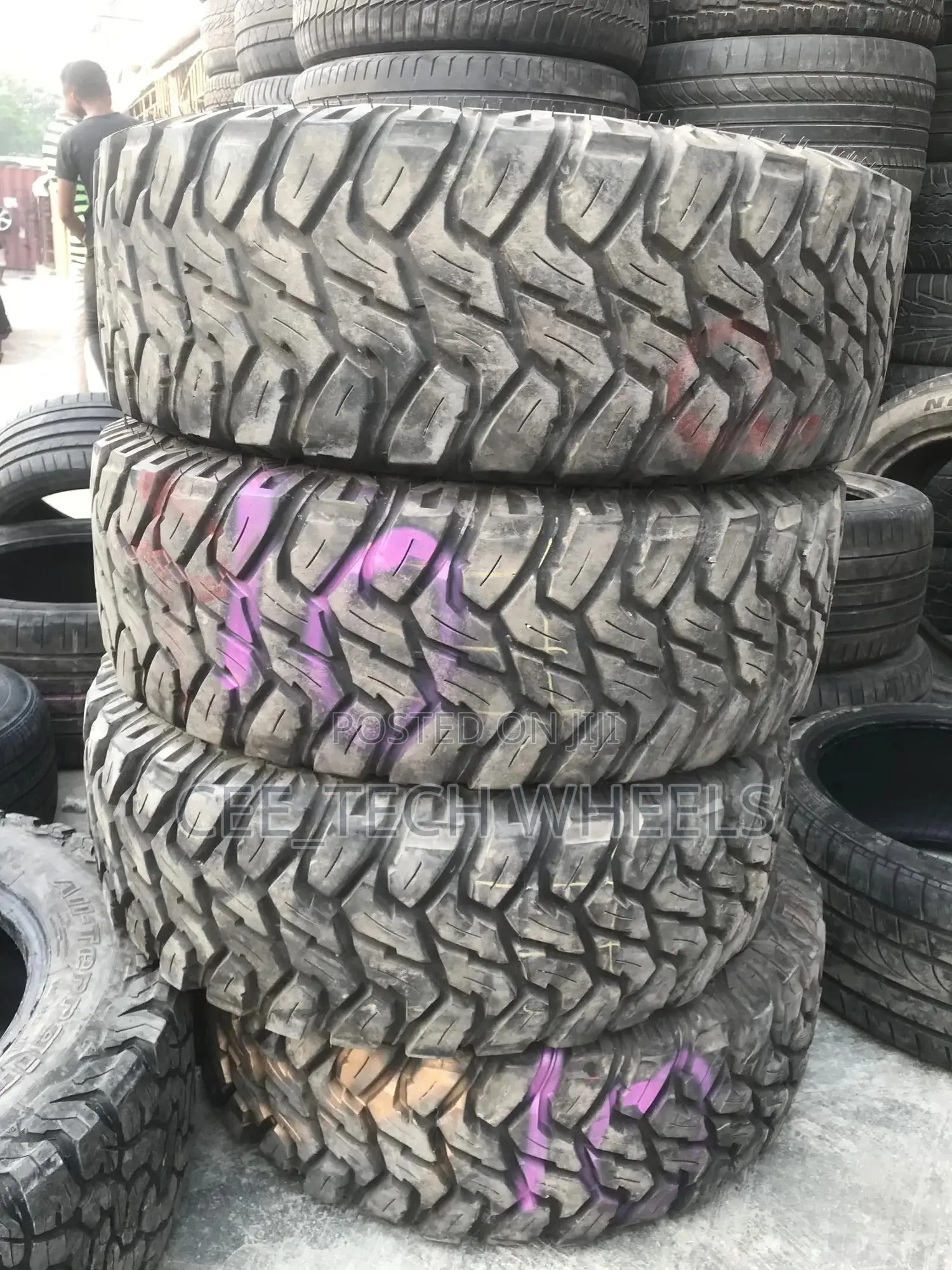 Off-Road Tyres for Tundra,Tacoma,Wrangler FJ Cruiser Etc