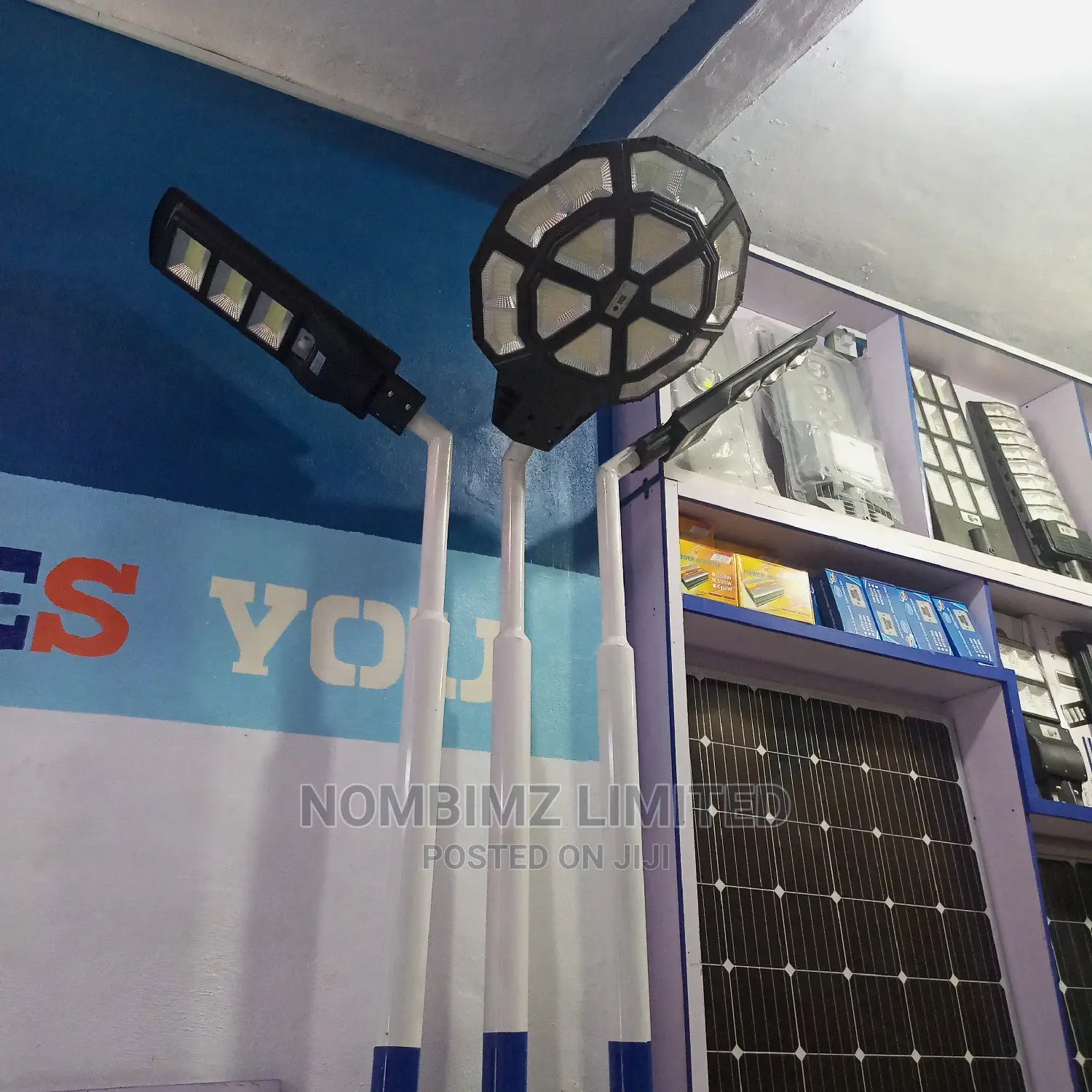 Round UFO All in One Solar Street Light