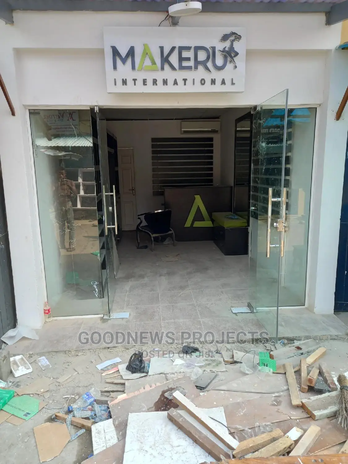 Shop Entrance Glass Door With Fixed