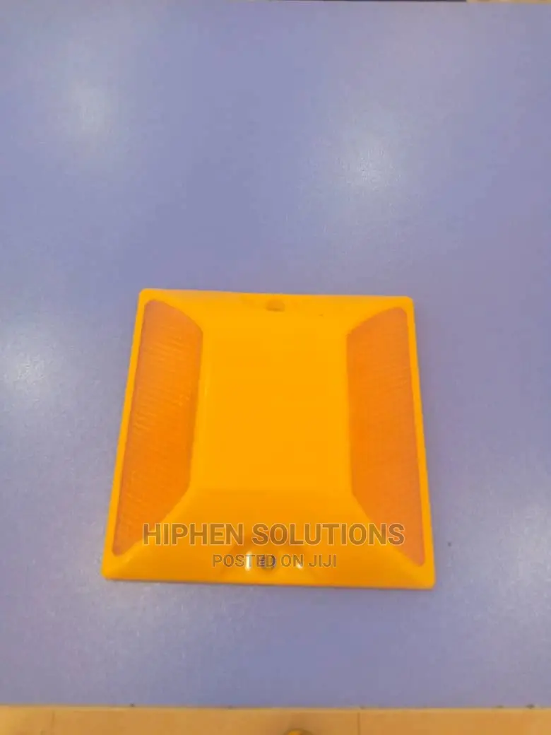 Hot Plastic Aluminum Reflective Road Stud