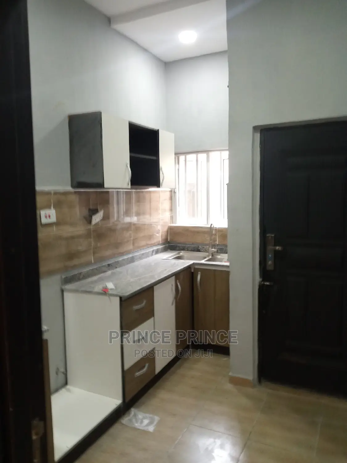 Furnished 3bdrm Block of Flats in Surulere for rent