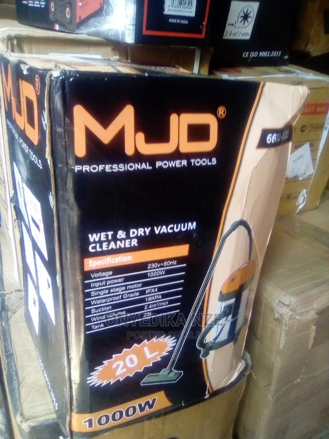 Wet and Dry Vacuum Cleaner