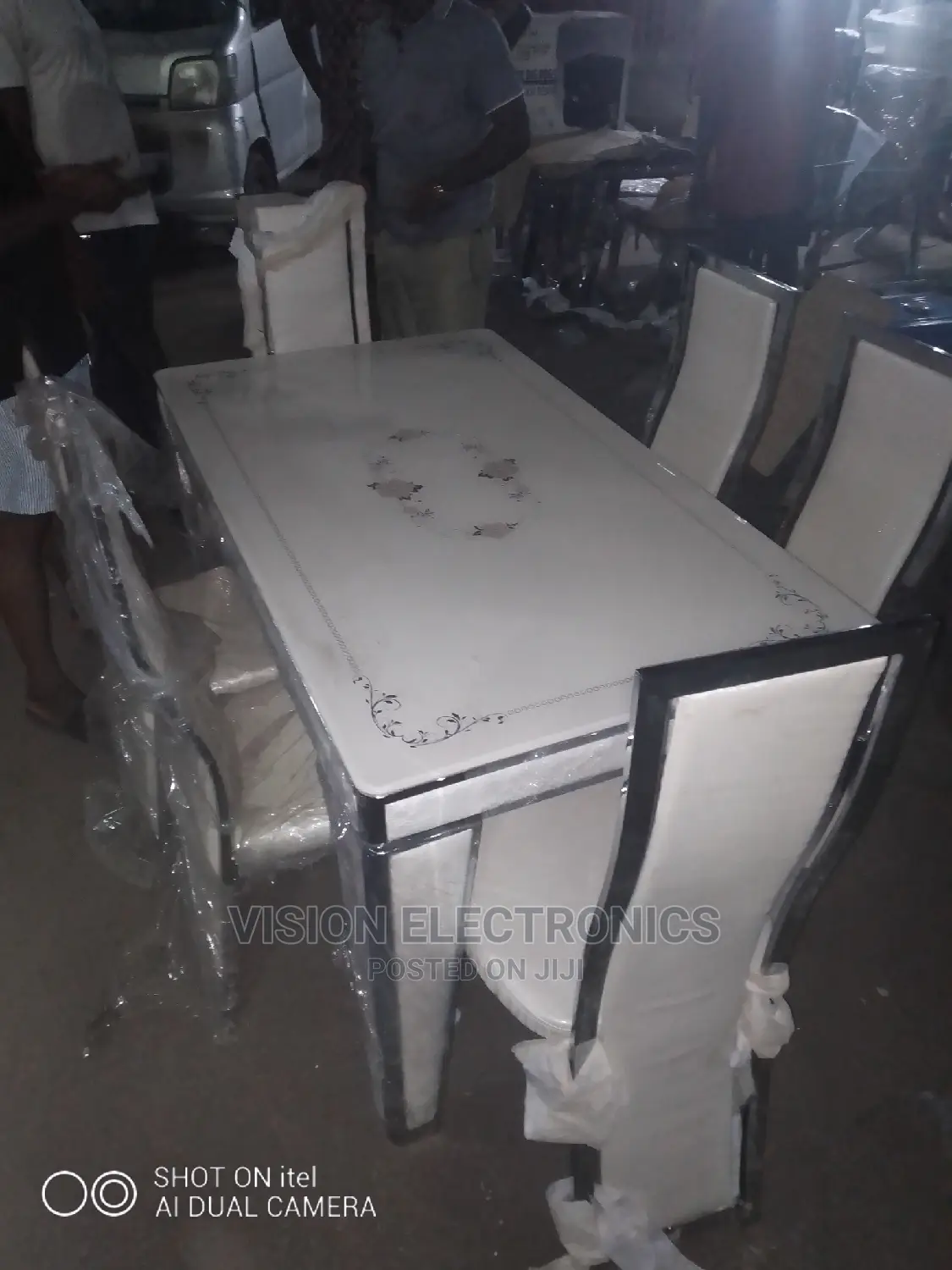Royal White Six Seater Dining Table