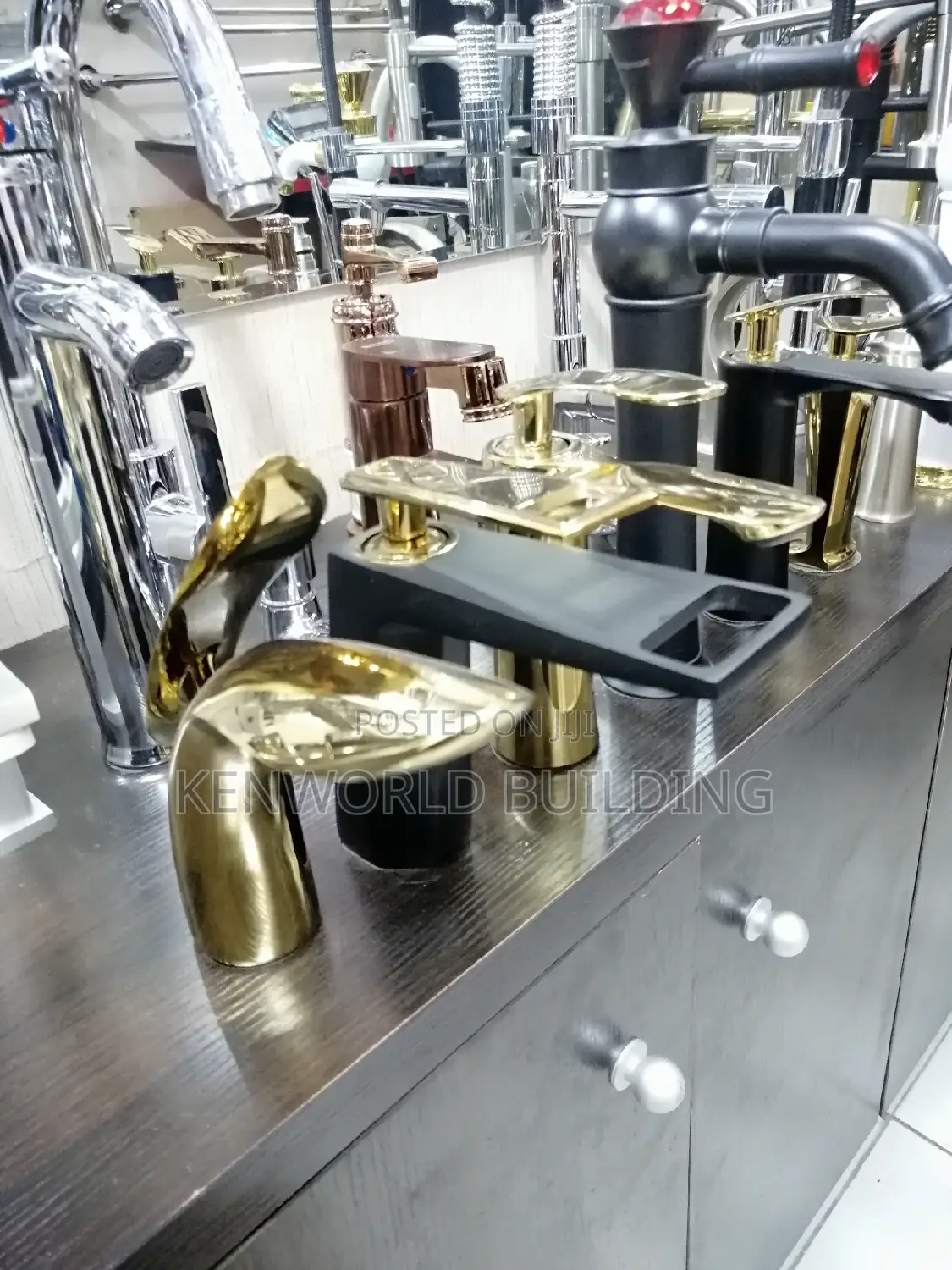 Quality New Bathroom Faucet Taps.