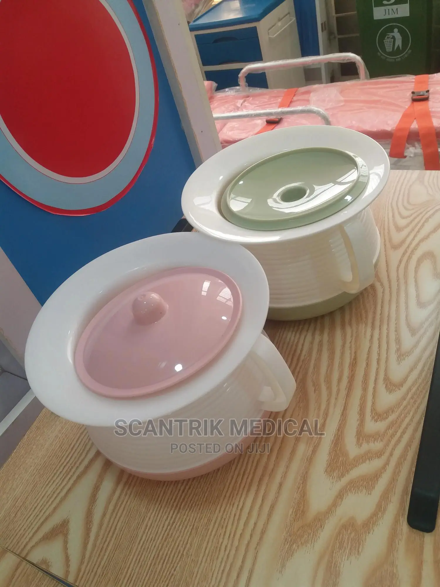 High Quality Reusable Vomit Bowls