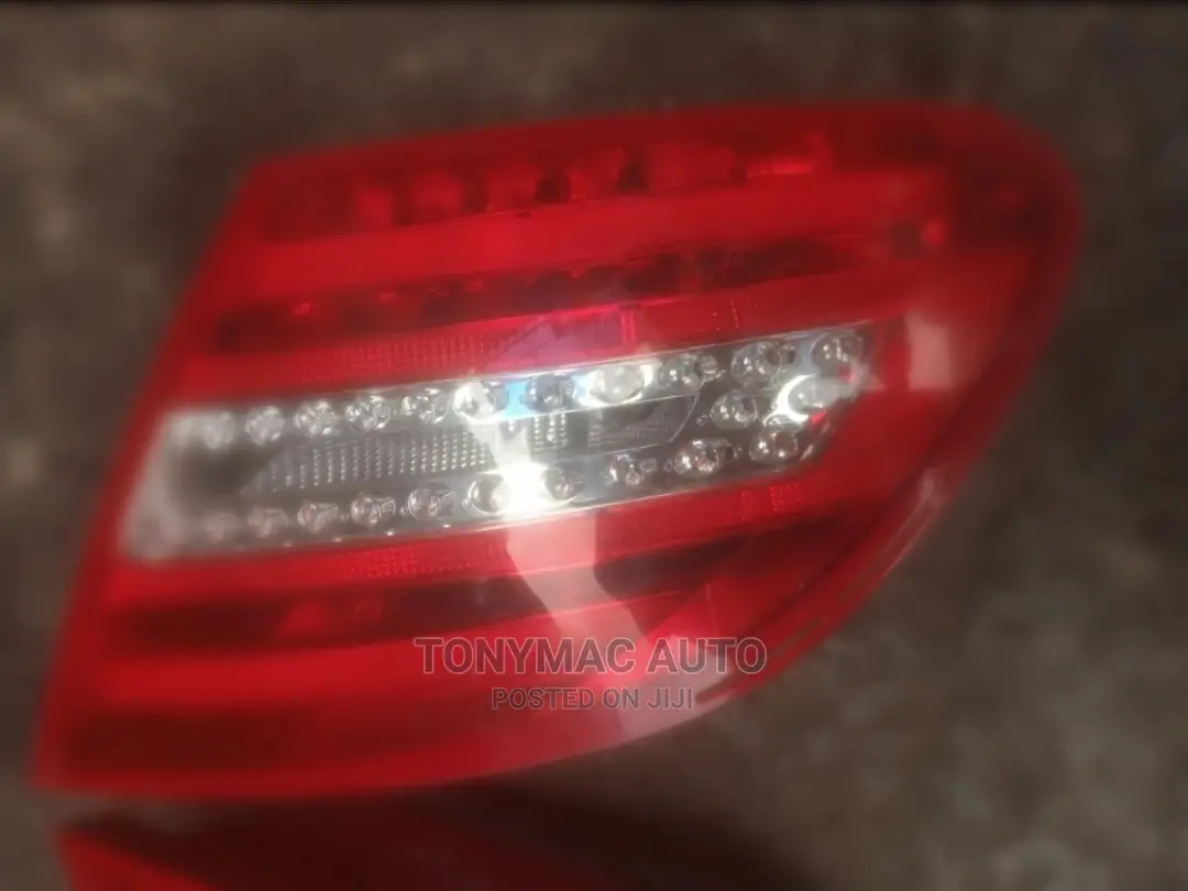 Mercedes Benz Glk,C300,Ml350,E350,Gl,Gle Front Grill Star