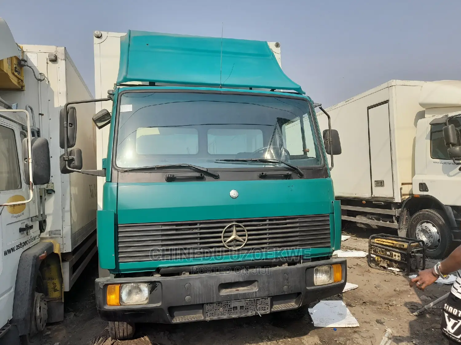 Green Benz Truck 814