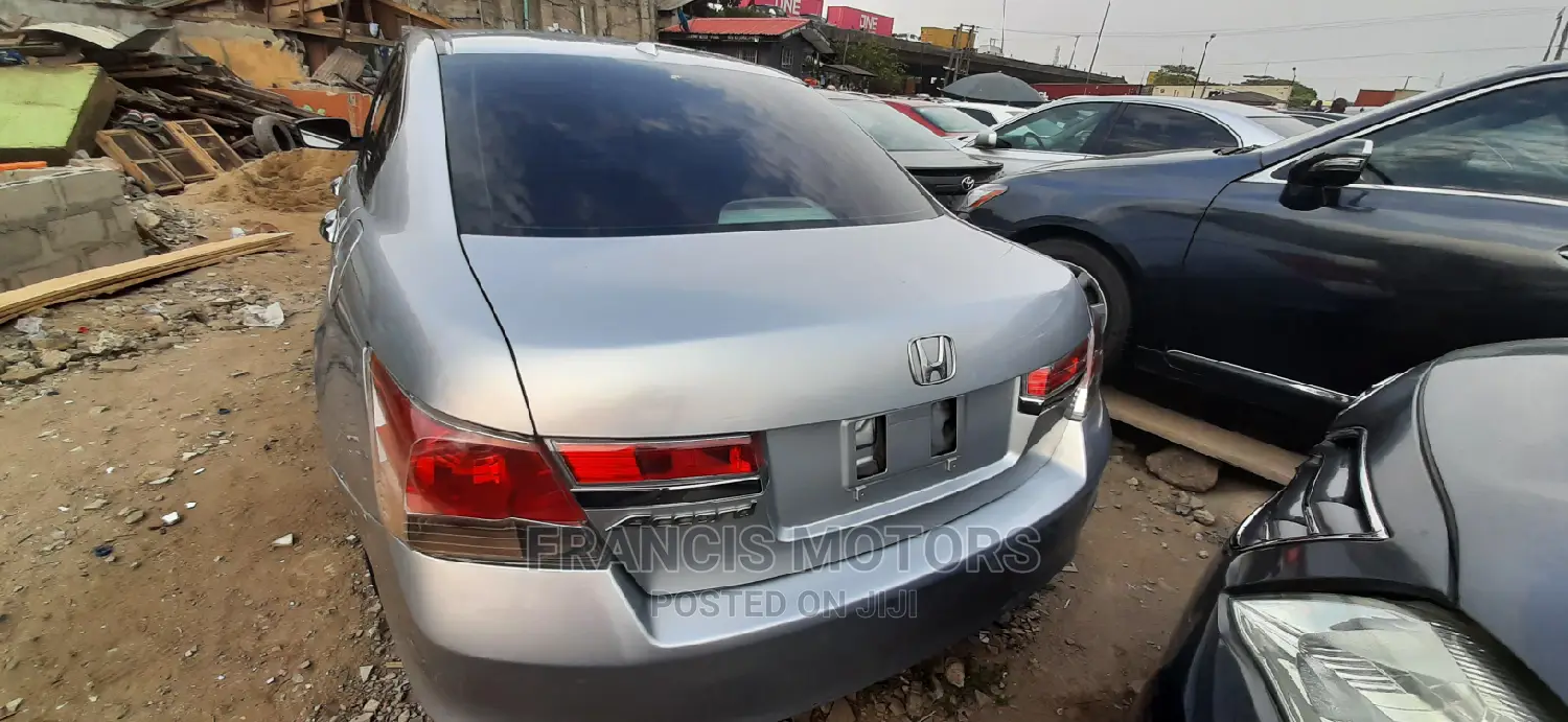 Honda Accord 2.4 Executive 2009 Silver