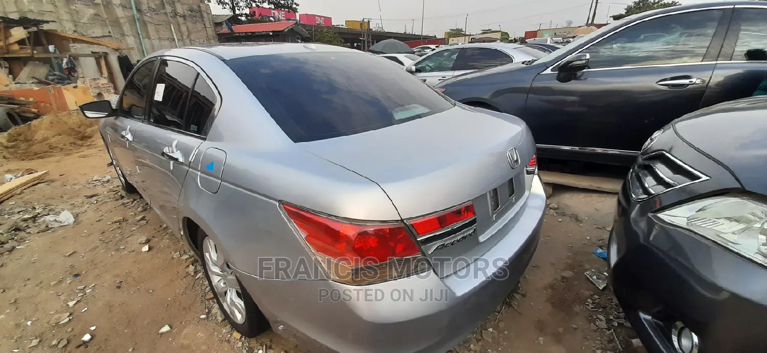 Honda Accord 2.4 Executive 2009 Silver