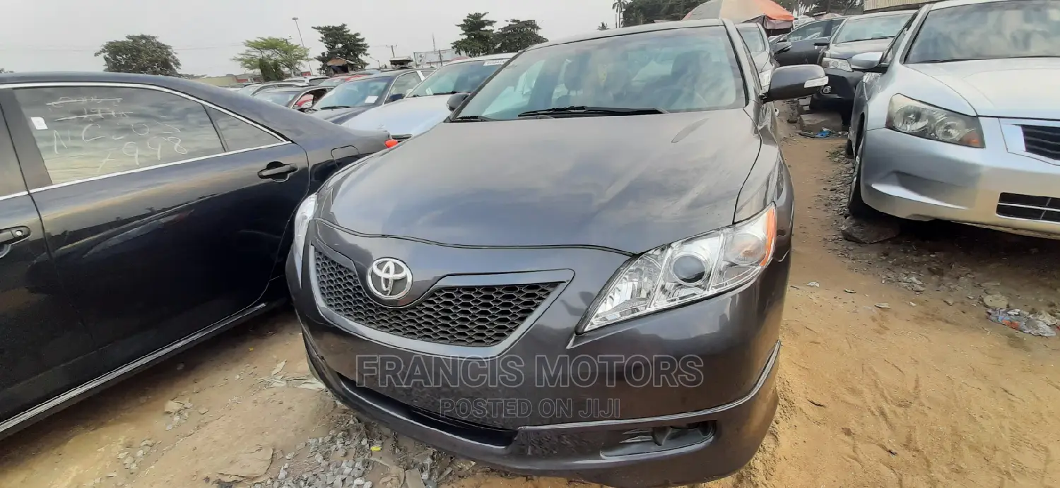 Toyota Camry 2008 Gray