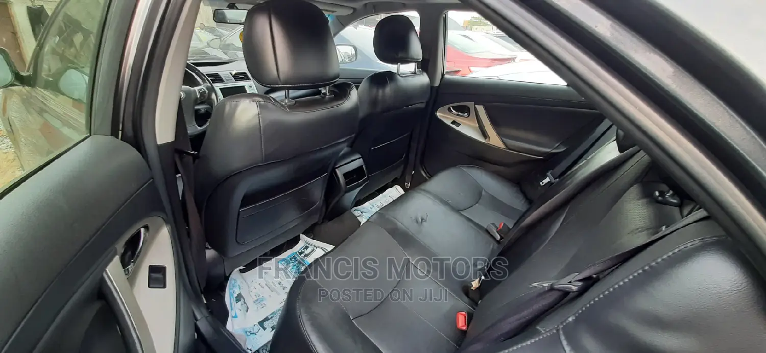 Toyota Camry 2008 Gray