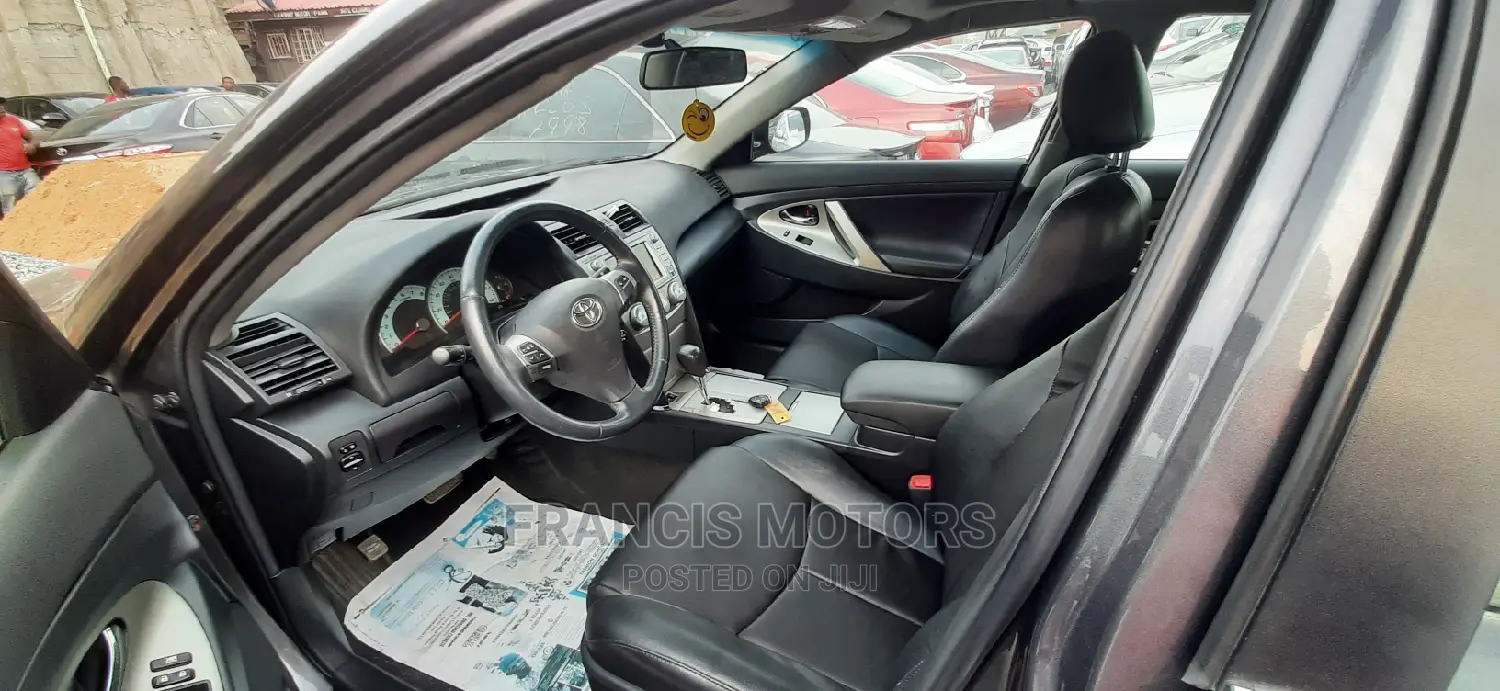 Toyota Camry 2008 Gray