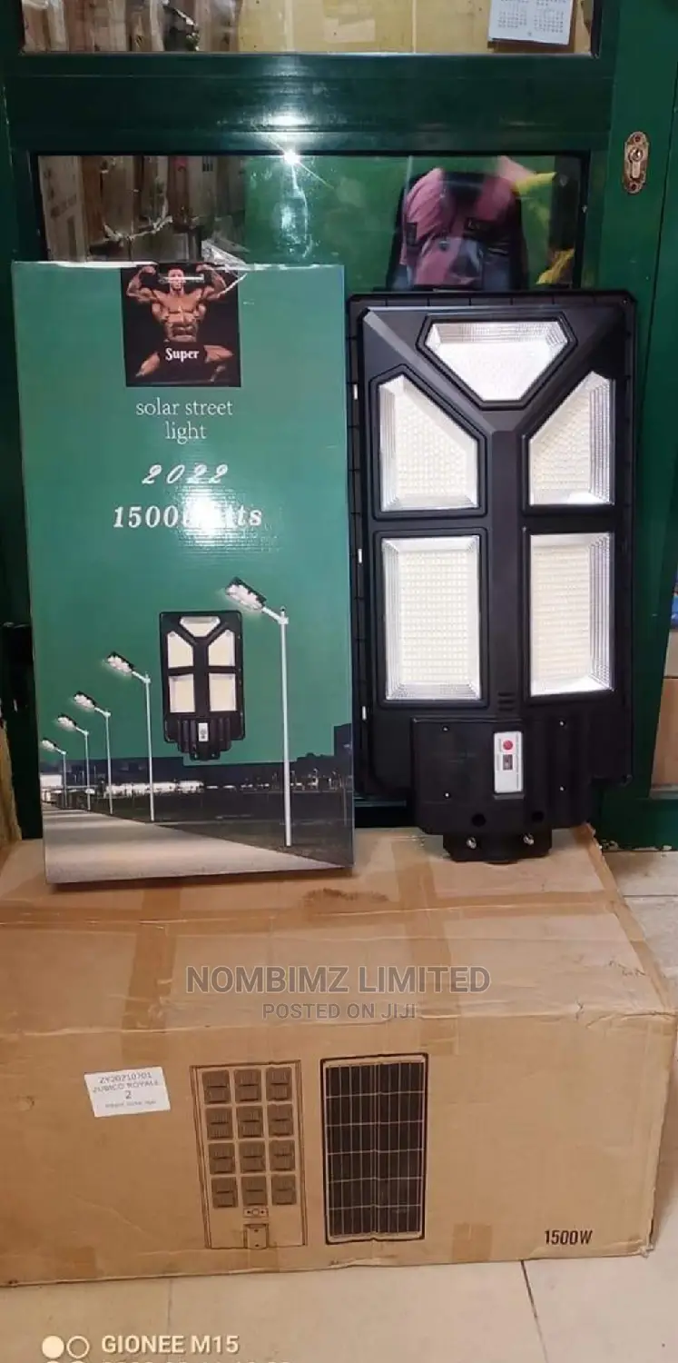 1500 Watts All in One Solar Street Light