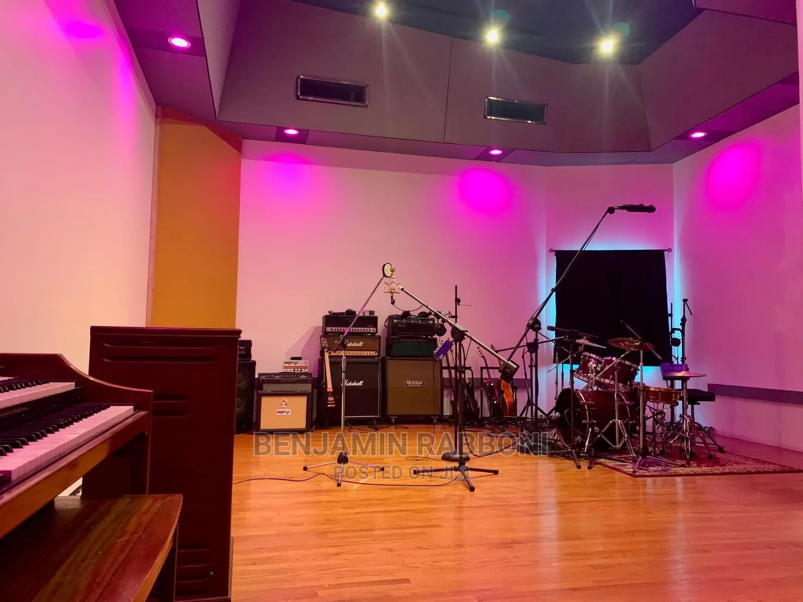 Sound Proofing and Acoustic Padding Panels,Studio Soundproof