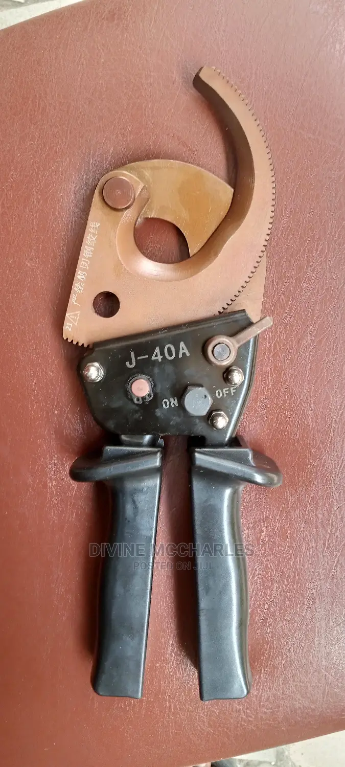 400mm Ratchet Cable Cutter