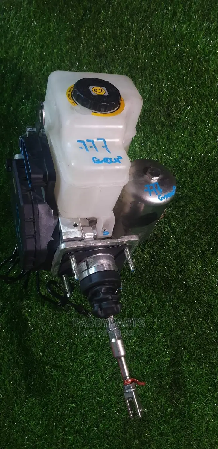 Lexus LX570 Abs Pump Brake Booster