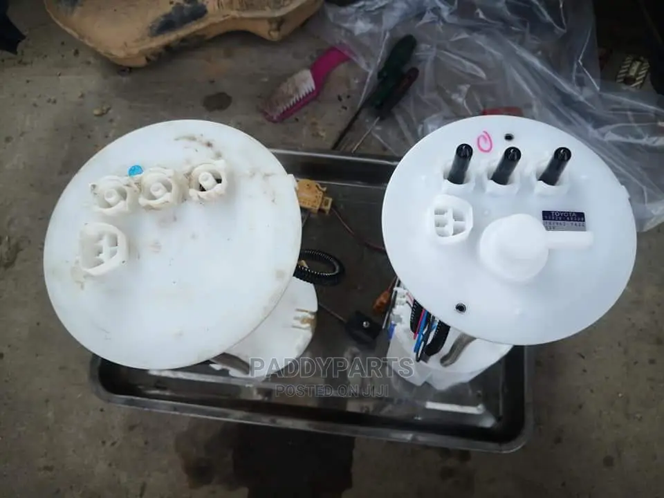 LX570 Fuel Pump (Complete)