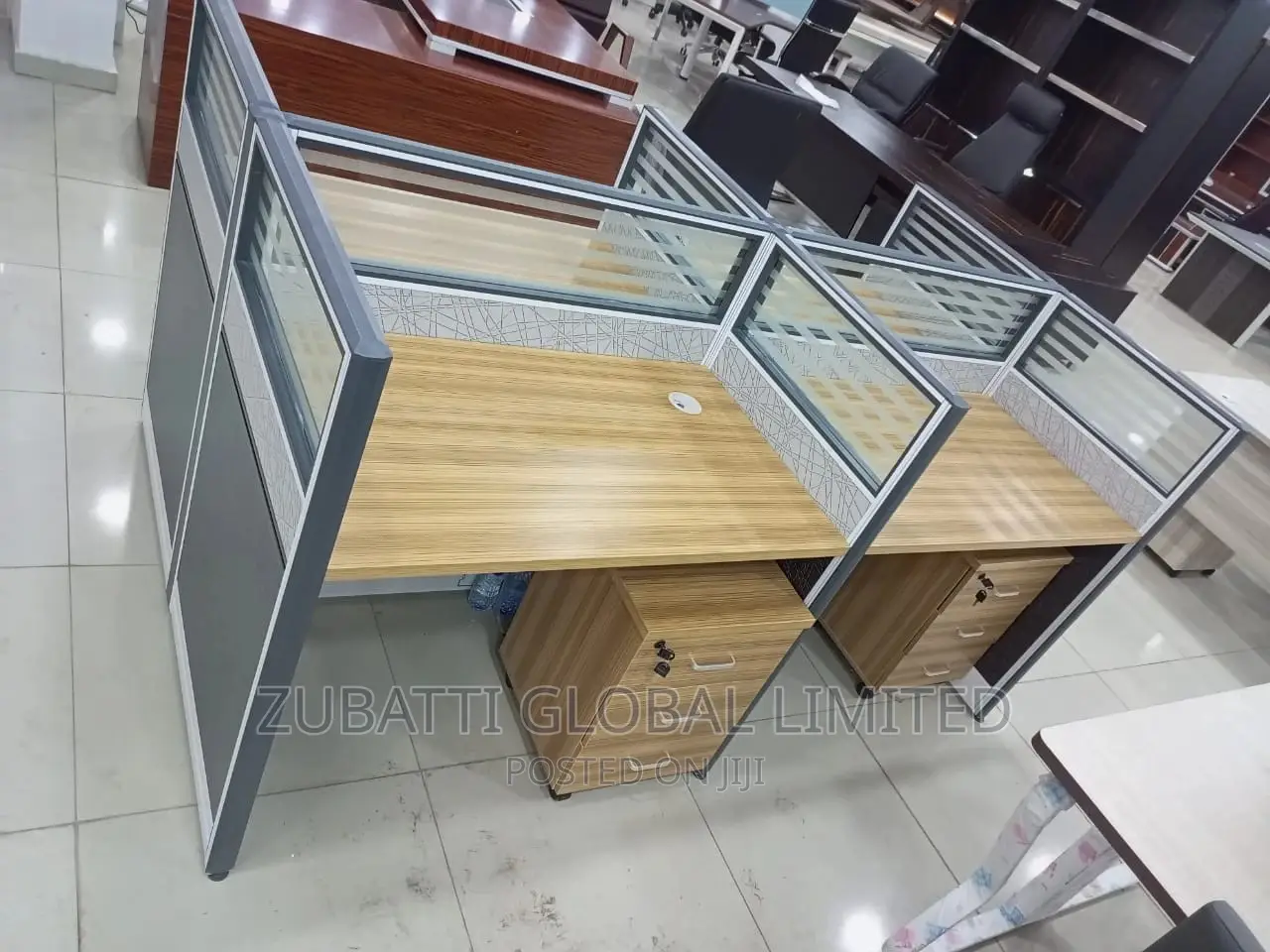 Office Workstation Wt Drawer / Bank Workstation/ Workstation