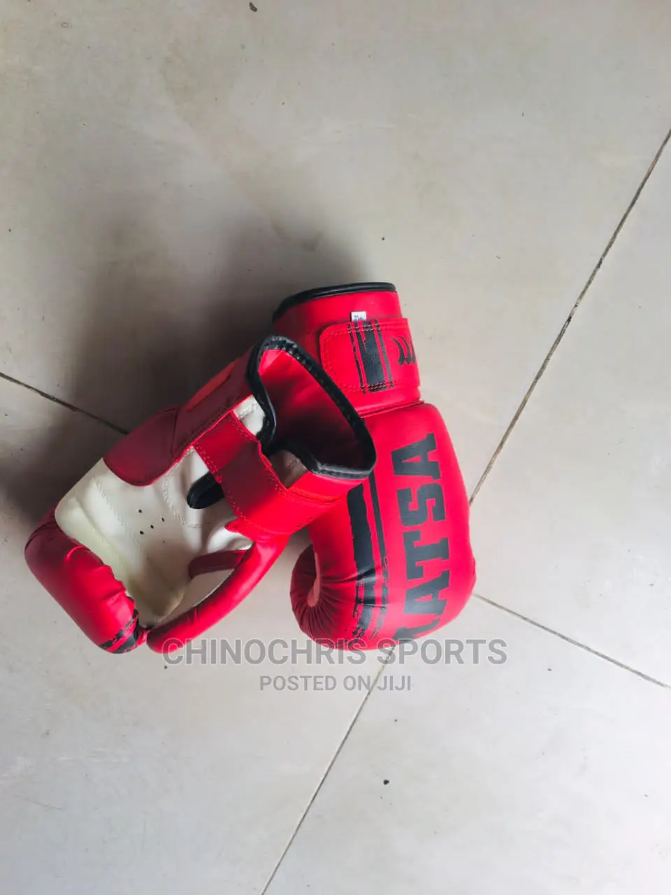 Boxing Gloves Red Matsa
